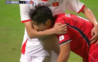 U23 Việt Nam bị cầu thủ Hàn Quốc cắn, trọng tài khiến tất cả ngỡ ngàng