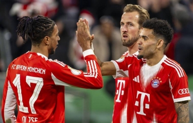 Bayern Munich đại thắng Leipzig 6-1 để chiếm ngôi đầu Bundesliga