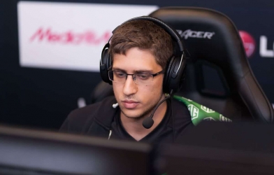 DOTA 2: Fly nói về việc trở lại EG sau khi giành chiến thắng áp đảo ở NA DPC