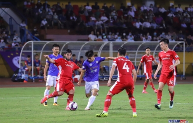 Thủ đô màu đỏ, Hà Nội thể hiện sự nhạt nhòa trong lối chơi