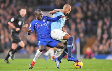 Man City vs Chelsea: Cuộc chiến của hai tấm lá chắn mang tên Kante và Fernandinho