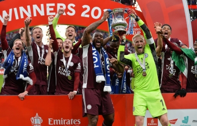 Leicester City đã giành cúp FA như thế nào?