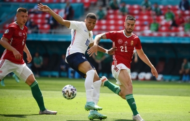 Hú vía trước Hungary, ĐT Pháp coi chừng sẽ thất bại vì ảo tưởng