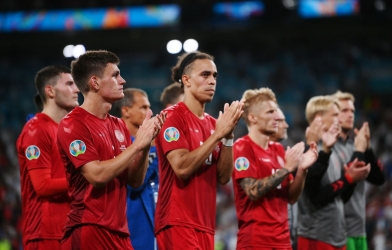 Tạm biệt ‘Những chú lính chì’ không hề biết sợ