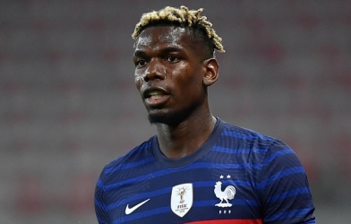 Paul Pogba: Ở lại Man Utd hay thẳng tiến tới Paris?