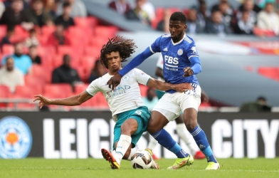 Để thua Siêu cúp Anh, Man City vẫn cần một trung phong cắm đích thực