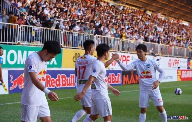 V-League chính thức dừng: Quyết định hợp lý trong bối cảnh hiện tại