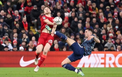 Xhaka lại đẩy Arsenal vào thế khó