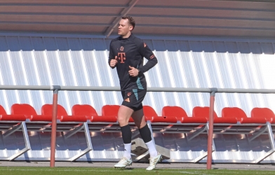 Cập nhật tình hình chấn thương của Manuel Neuer