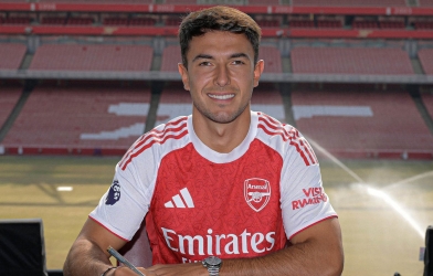 Arteta tin Zubimendi sẽ giúp Arsenal chơi bóng thông minh hơn