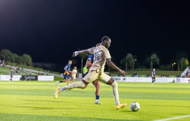 Nhận định Naples vs Charlotte Independence: Phong độ trái ngược