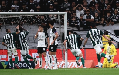 Nhận định Coritiba vs Corinthians: Ranh giới chỉ một điểm
