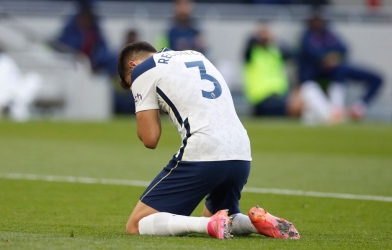 Tội đồ Reguilon khiến Tottenham thua ngược
