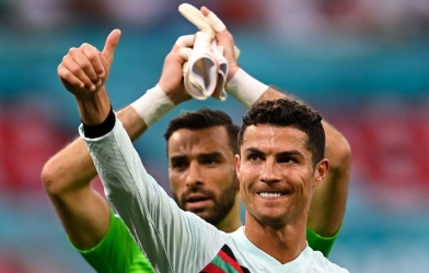 Ronaldo khẳng định đanh thép trong ngày đi vào lịch sử