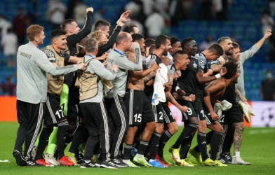 Video bàn thắng Real 1-2 Sheriff: Siêu phẩm đánh sập Bernabeu