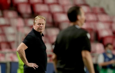Barcelona thay thế Koeman trước thềm trận Siêu kinh điển?