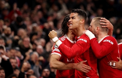 Kết quả bóng đá hôm nay 3/11: Ronaldo lại giải cứu MU