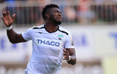 VIDEO: 'Người cũ' HAGL ghi bàn tuyệt đẹp