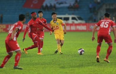 Hải Phòng đi tiếp nhờ chiến thắng trên chấm luân lưu