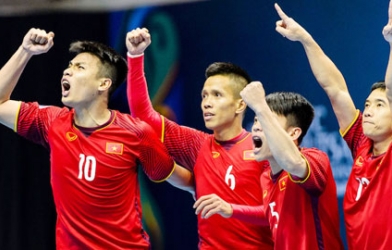 Việt Nam ngược dòng thắng Iraq, tự tin chinh phục vé dự World Cup