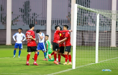 Người hùng U23 Việt Nam bất lực nhìn đối phương 'ẵm' trọn 3 điểm