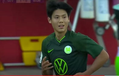 VIDEO: Cầu thủ Việt kiều gây ấn tượng ở sân chơi trẻ lớn nhất châu Âu