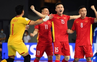 Bóng đá Việt Nam đón tin 'không thể tuyệt vời hơn' ở vị trí thủ môn