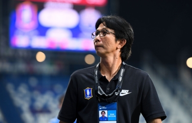 Huyền thoại HAGL mất việc 4 lần trong 1 năm trên đất Thái