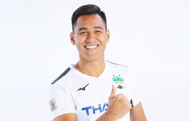 HAGL bất ngờ chia tay cầu thủ Việt kiều ngay trước V.League 2022