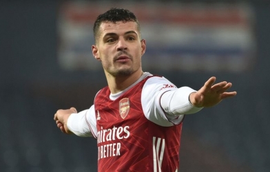 Sao Arsenal ra đề xuất chưa từng có để tránh bị CĐV ‘chửi’