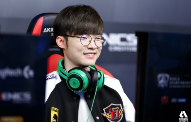 LMHT: Học sinh Hàn Quốc lấy Faker làm đề tài viết văn, mắc lỗi sơ đẳng những vẫn nhận điểm cao