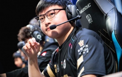 LMHT: Đội tuyển Suning đổi tên thành Weibo, dự định chiêu mộ Uzi