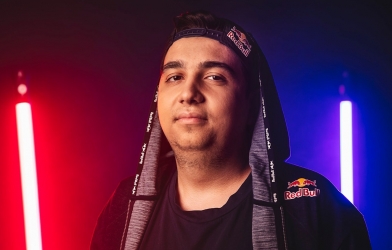 Các tuyển thủ Valorant nói gì về scandal rửa tiền trên Twitch?