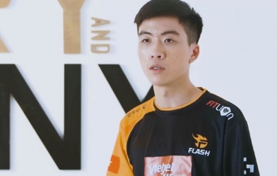 XB vô tình để lộ việc Team Flash sẽ thay đổi nhân sự trong mùa giải tới