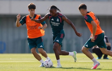 Tân binh trăm triệu Real Madrid từng khiến cả đội choáng váng vì quá khác biệt