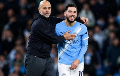 Hồ sơ nội bộ hé lộ cách Man City lựa chọn chiêu mộ 'ảo thuật gia' Cherki