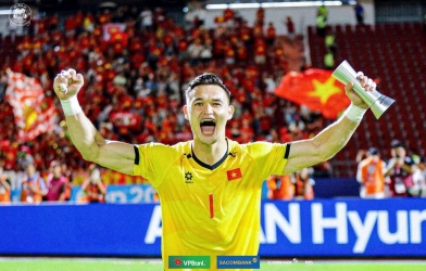 Thủ môn số 1 ĐT Việt Nam nhận 'ác mộng' sau chức vô địch AFF Cup