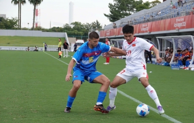 HLV thay Kim Sang-sik đọc trận đấu cực 'quái', U23 Việt Nam xuyên thủng Philippines