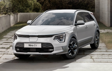 Kia tiết lộ thông số Niro 2022 PHEV và EV, giá quy đổi từ 804 triệu đồng