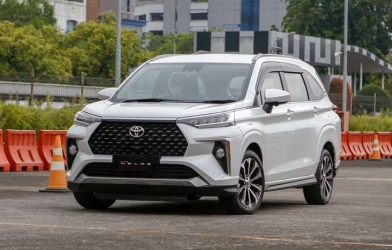 Giá lăn bánh Toyota Veloz Cross 2022 tại Việt Nam