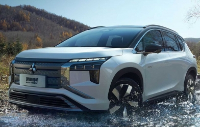 Mitsubishi Airtrek EV 2022 chính thức được bày bán, cạnh tranh trực tiếp với VinFast VF e34