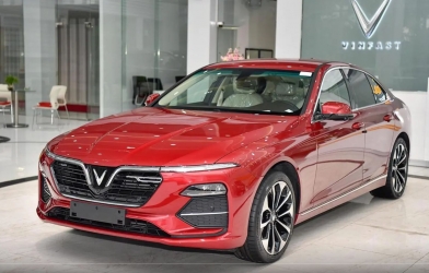 VinFast tung ưu đãi ngắn ngày cho dòng xe Lux A2.0, giá sau giảm tốt chưa từng có