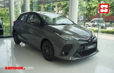 Cận cảnh Toyota Yaris 2022 có màu sơn độc lạ chưa từng có, số lượng có hạn