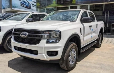 Ford Ranger 2022 lộ diện trước thềm ra mắt Việt Nam, bản tiêu chuẩn nhưng cũng rất 'xịn sò'