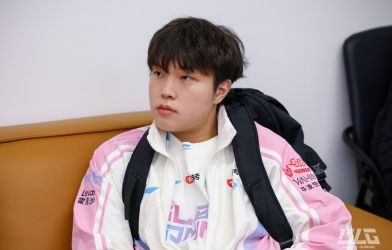 Bin có động thái lạ, cộng đồng LPL bùng nổ