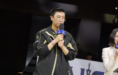 GEN Ruler: 'Tuổi tác không khiến kỹ năng suy giảm'