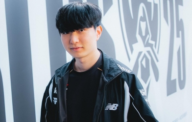 DNS hủy diệt KT, deokdam và Peter được ca ngợi hết lời