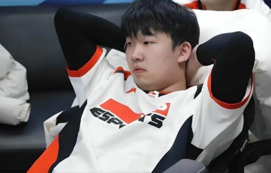 Vụ án bán độ chấn động làng LMHT Trung Quốc