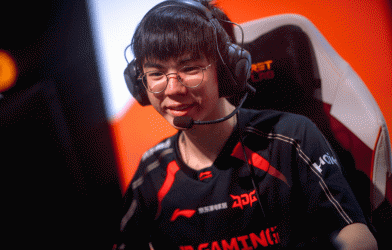 Junjia nói lý do rời CFO để đầu quân cho JDG