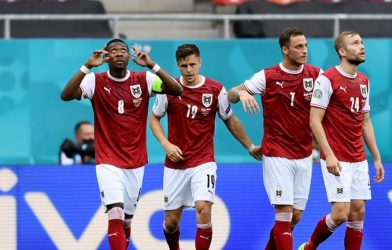 Alaba kiến tạo, ĐT Áo chọc thủng lưới Ukraina